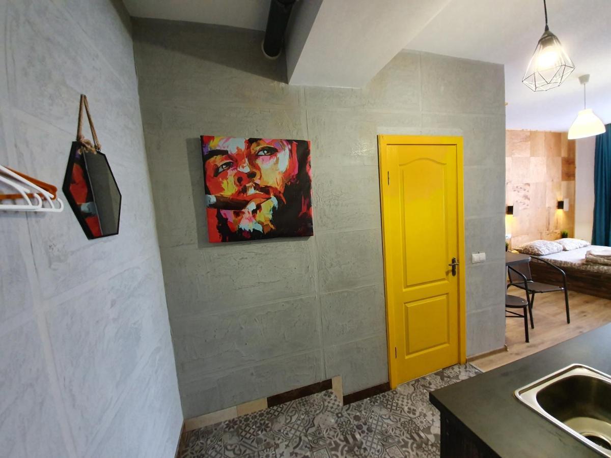 Апартаменты Near Trainstation 603 Ивано-Франковск Экстерьер фото